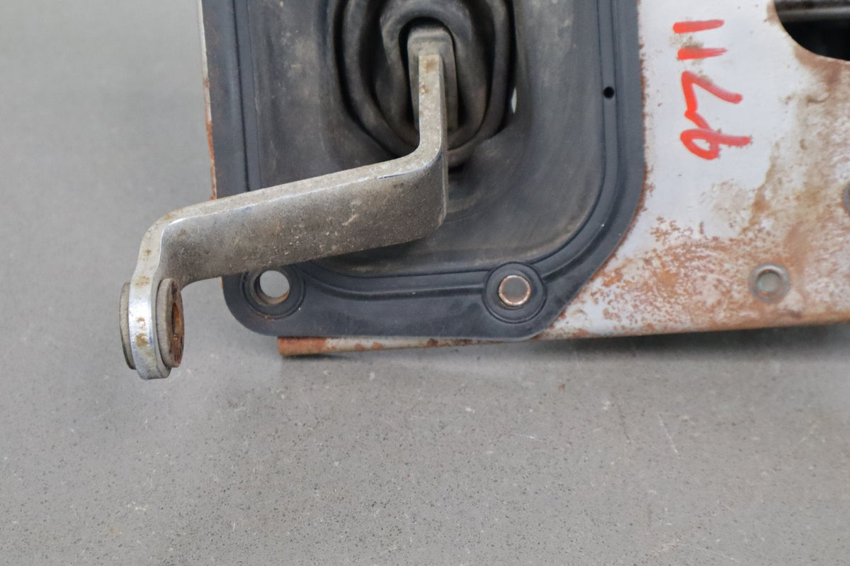 1998-2002 Lexus LX470 Floor Shifter