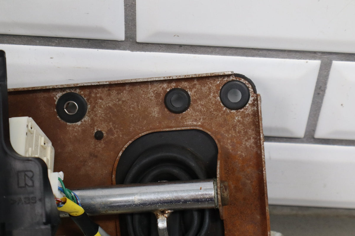 1998-2002 Lexus LX470 Floor Shifter
