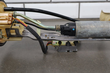 1998-2002 Lexus LX470 Fuel Pump 2322166040