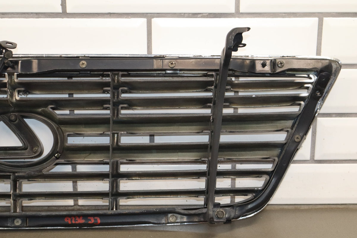 1998-2002 Lexus LX470 Grille 5310160210 OEM