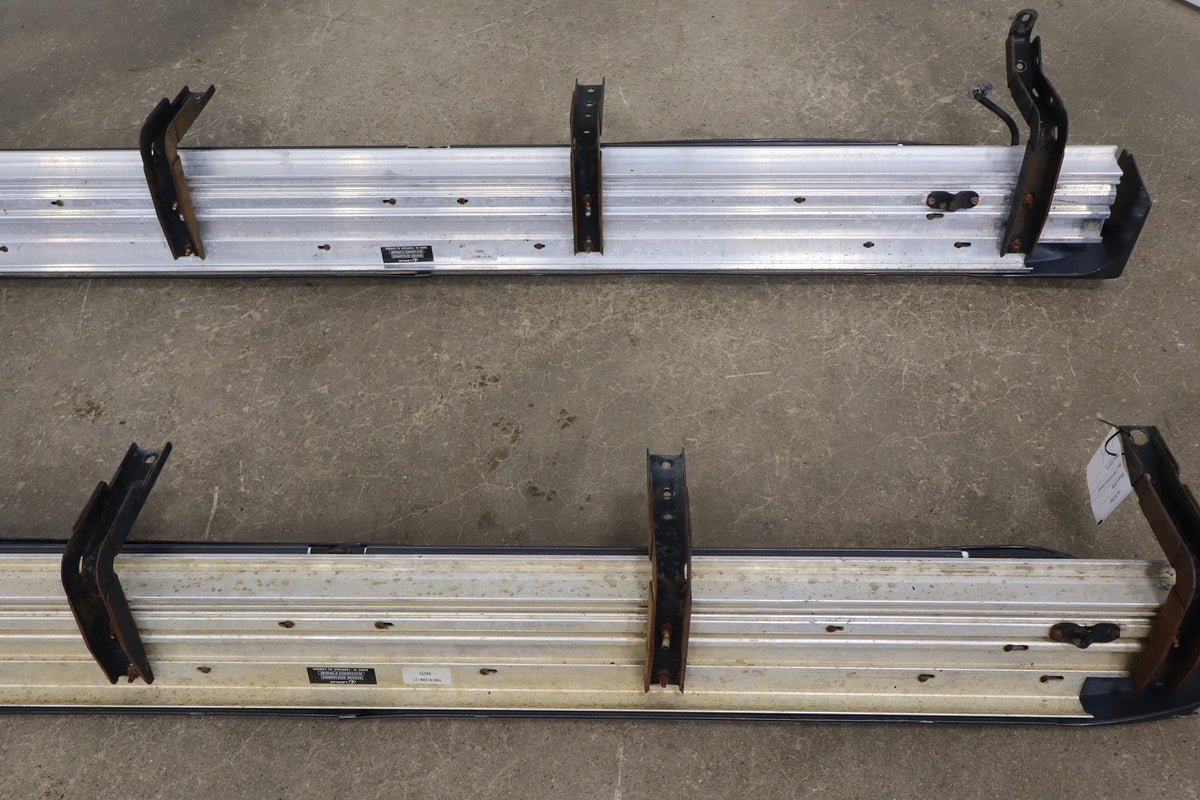 1998-2002 Lexus LX470 (J100) Running Boards Pair Black Onyx (202) (Stone Chips)