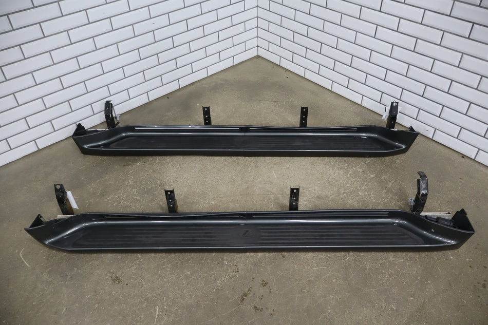1998-2002 Lexus LX470 (J100) Running Boards Pair Black Onyx (202) (Stone Chips)