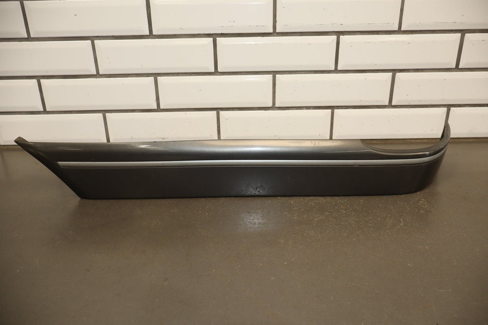 1998-2002 Lexus LX470 Left Driver Quarter Panel Molding black onyx