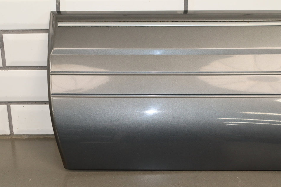 1998-2002 Lexus LX470 Left Rear Door Molding black onyx 202