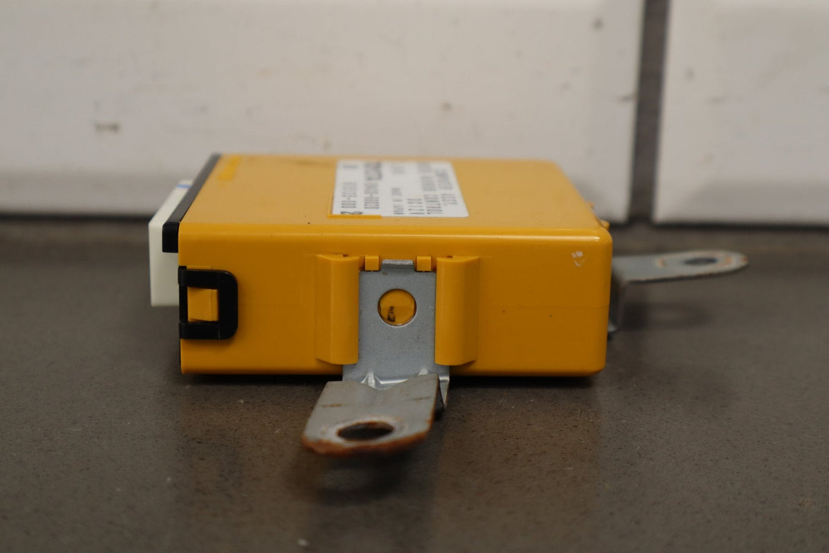 1998-2002 Lexus LX470 Mirror Control Module 8943060020 OEM