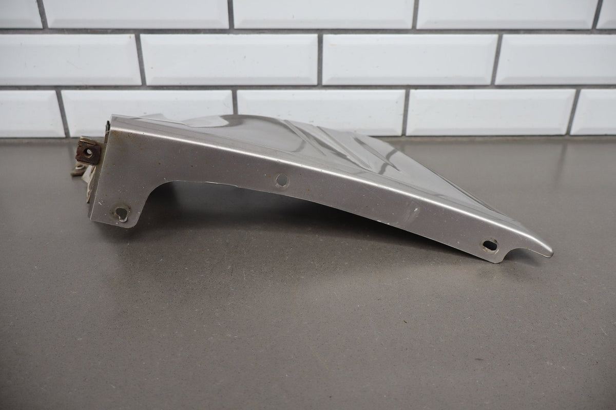1998-2002 Lexus LX470 Right Front Fender Molding Cashmere Beige