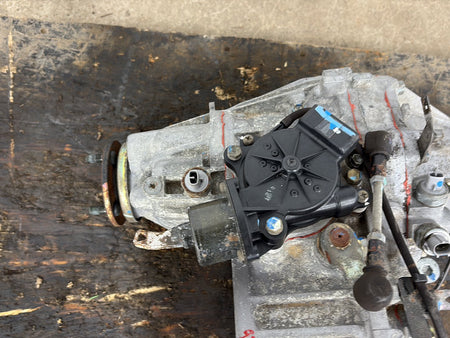 1998-2002 Lexus LX470 Transfer Case 361306A221 OEM