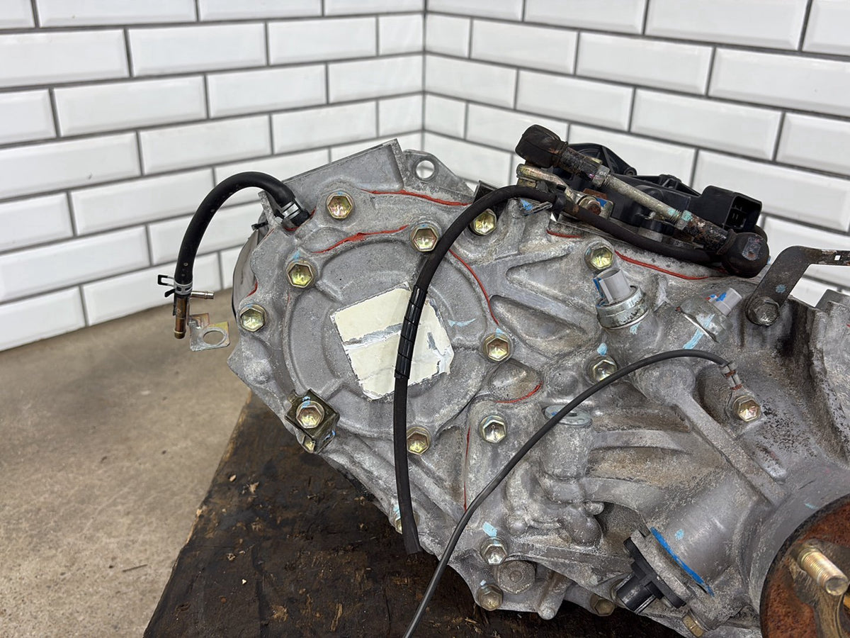 1998-2002 Lexus LX470 Transfer Case 361306A221 OEM