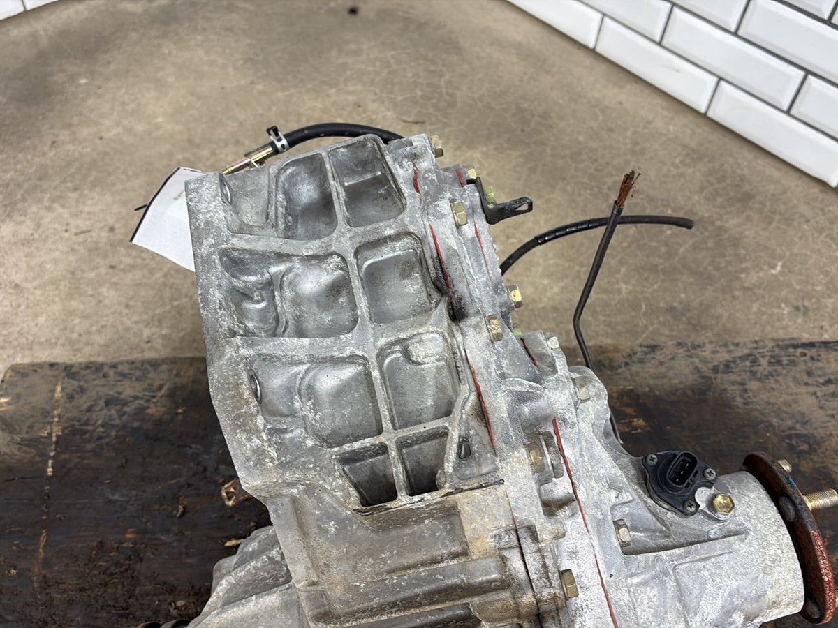 1998-2002 Lexus LX470 Transfer Case 361306A221 OEM