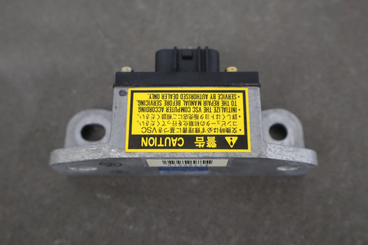 1998-2002 LEXUS LX470 Yaw Rate Stability Sensor Control Module 89180-60030 OEM