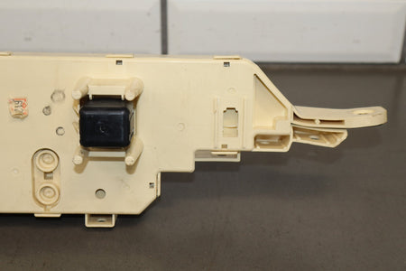 1998-2002 LX470 J100 - Passenger Right Cabin Fuse Box