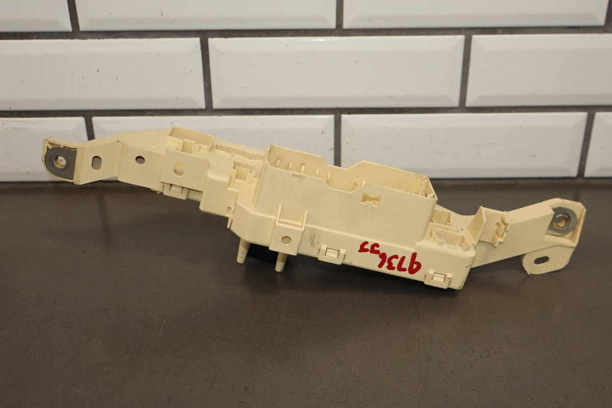 1998-2002 LX470 J100 - Passenger Right Cabin Fuse Box