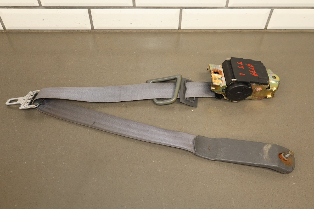 1998-2002 Pontiac Firebird Coupe - Left Front Seat Belt Gray