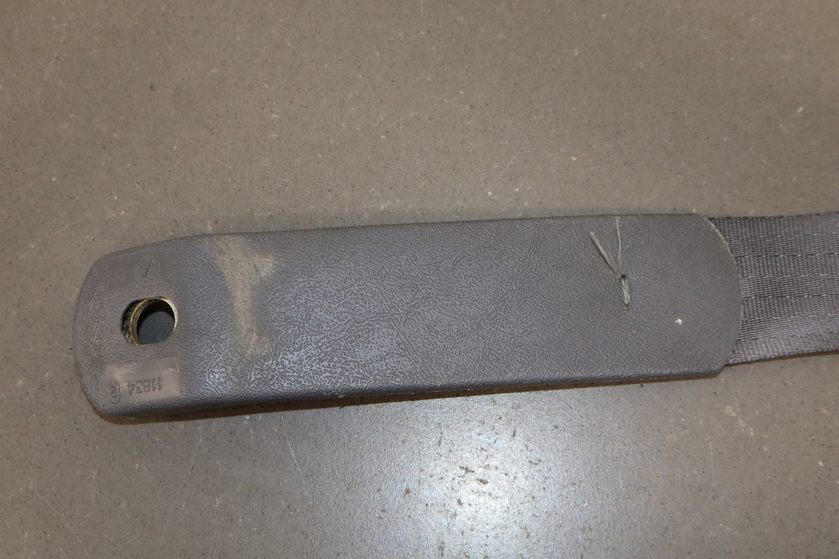 1998-2002 Pontiac Firebird Coupe - Right Front Seat Belt Gray