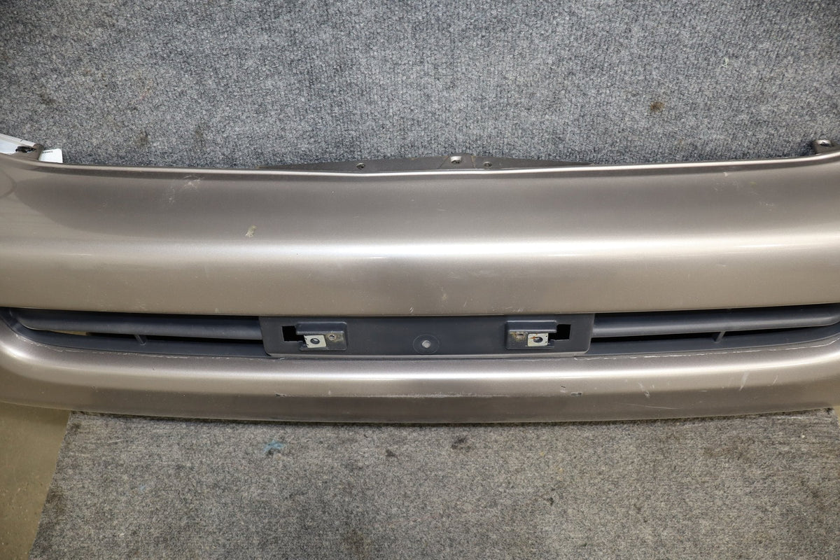 1998-2002 Toyota Land Cruiser Front Bumper White 056