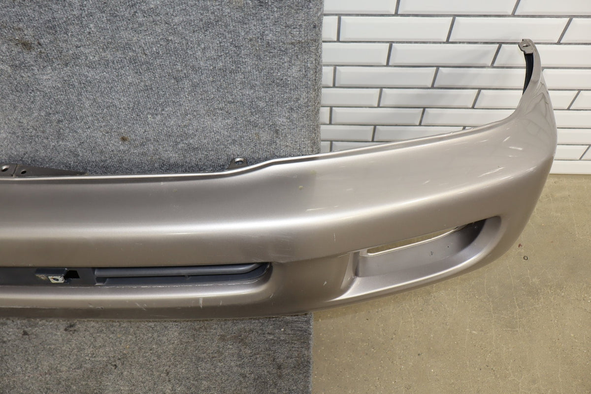 1998-2002 Toyota Land Cruiser Front Bumper White 056