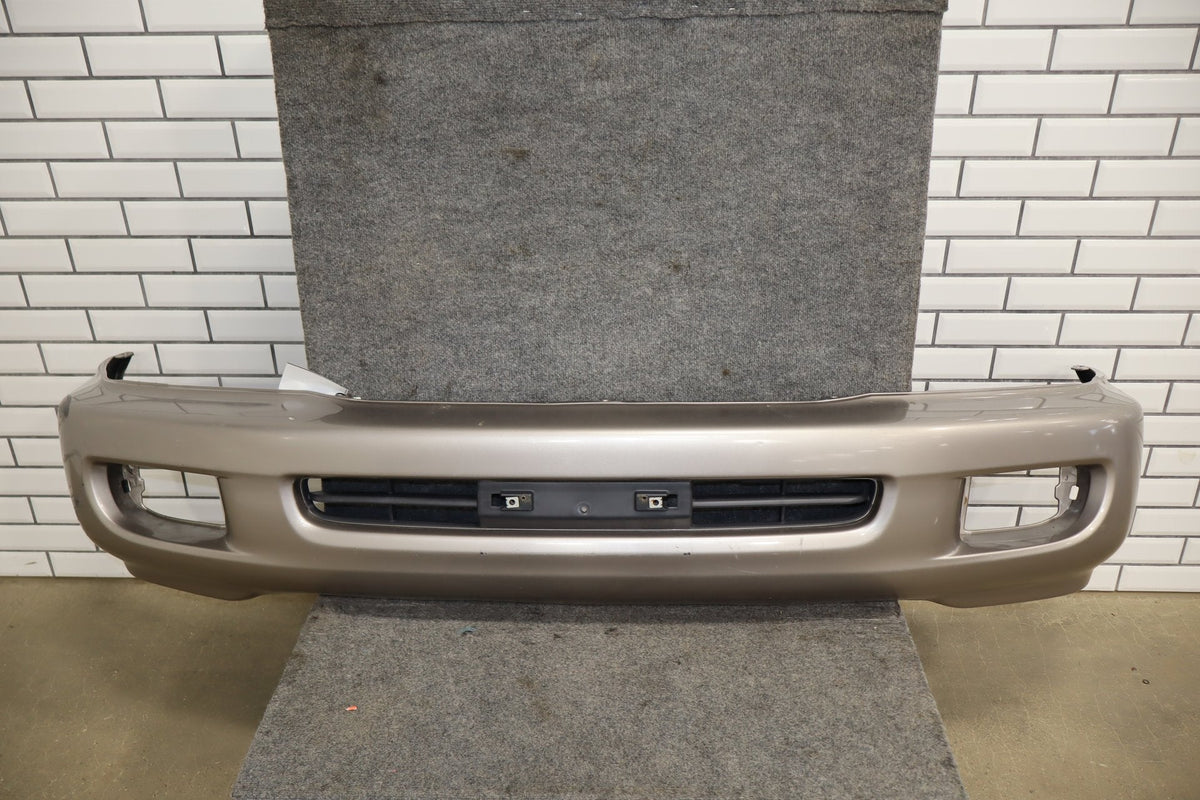 1998-2002 Toyota Land Cruiser Front Bumper White 056