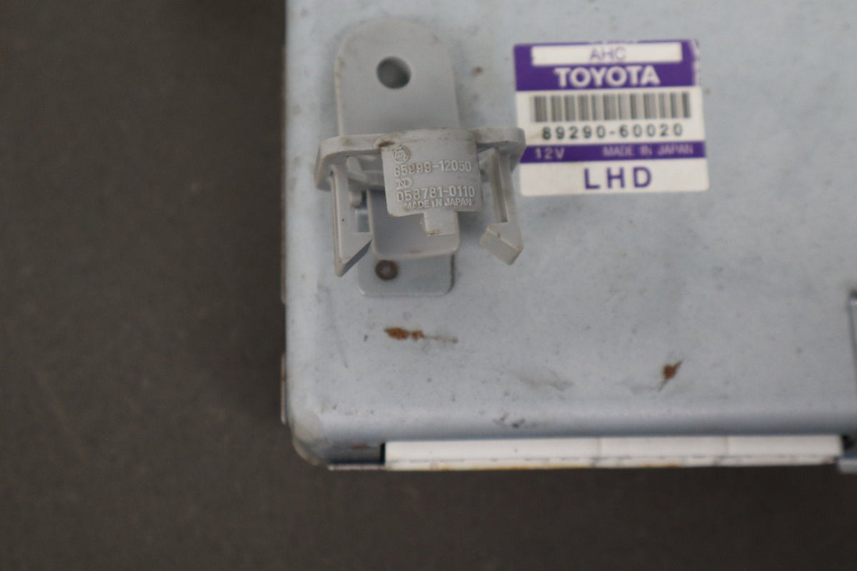 1998-2002 Toyota Land Cruiser Lexus LX470 Climate Control Module 8865060361