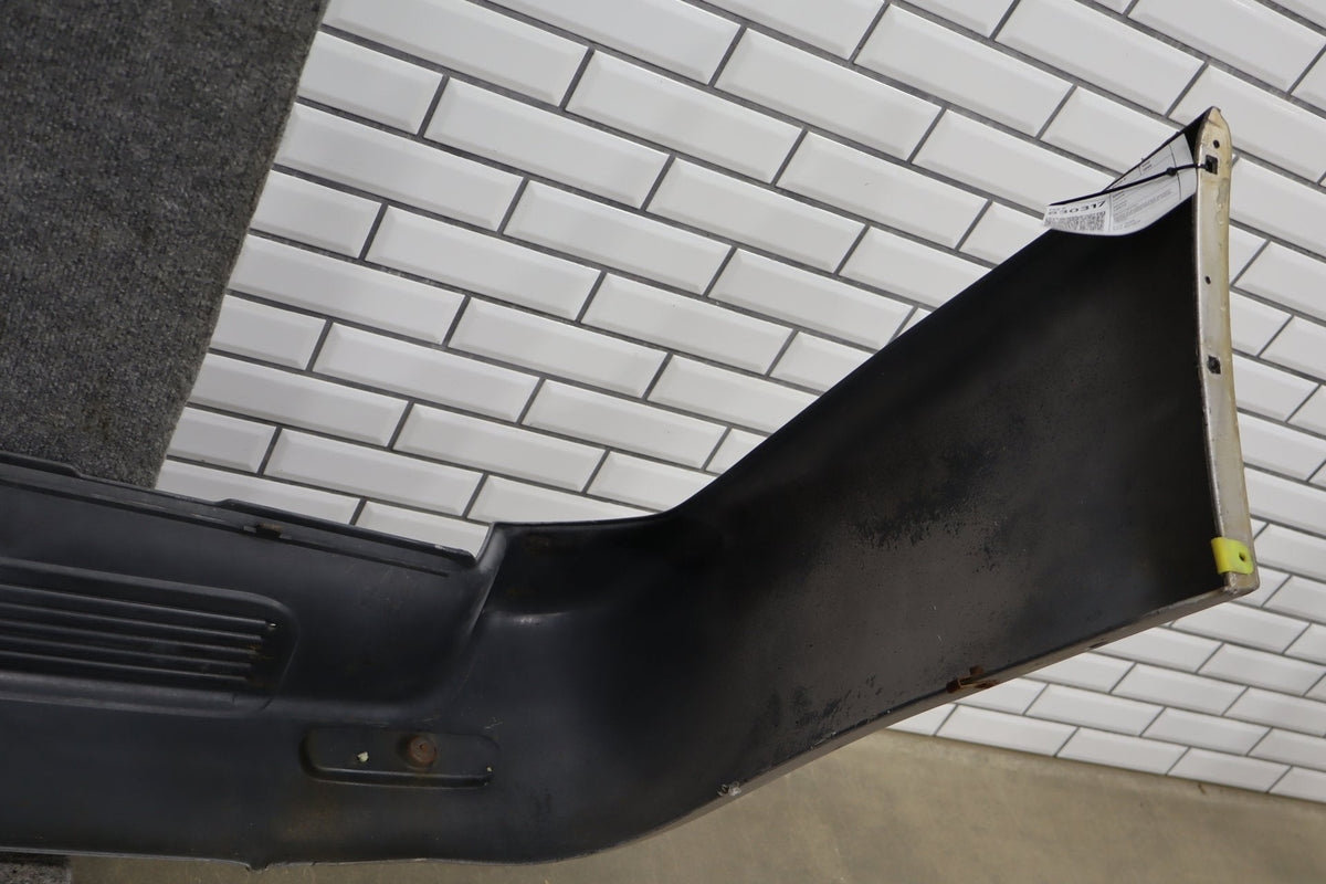 1998-2002 Toyota Land Cruiser, Lexus LX470 Rear Bumper 4M9