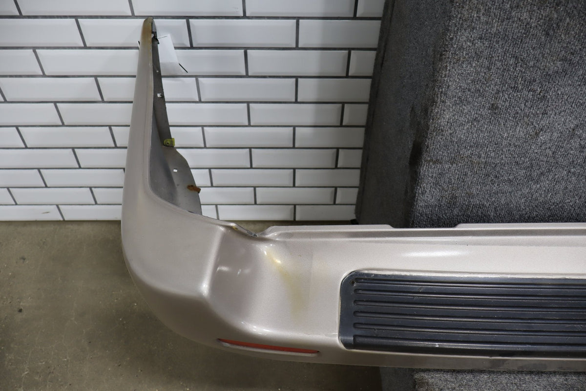 1998-2002 Toyota Land Cruiser, Lexus LX470 Rear Bumper 4M9