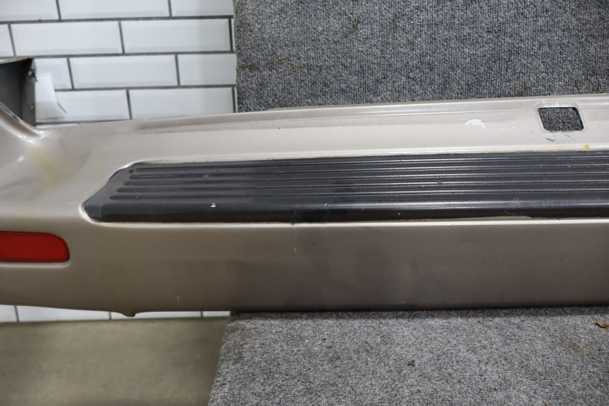 1998-2002 Toyota Land Cruiser, Lexus LX470 Rear Bumper 4M9