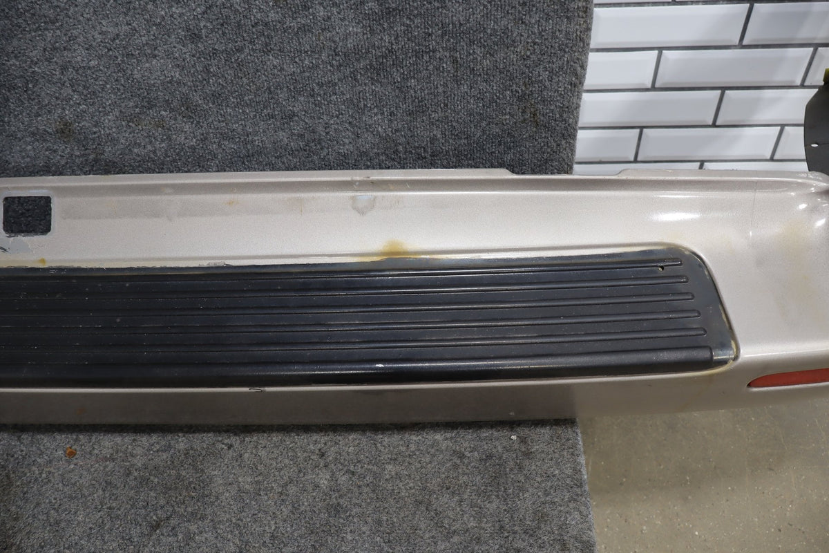 1998-2002 Toyota Land Cruiser, Lexus LX470 Rear Bumper 4M9