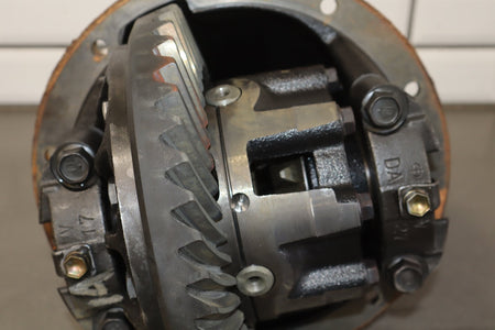 1998-2002 Toyota Land Cruiser, Lexus LX470 Rear Differential Carrier 4.30