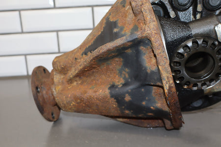 1998-2002 Toyota Land Cruiser, Lexus LX470 Rear Differential Carrier 4.30