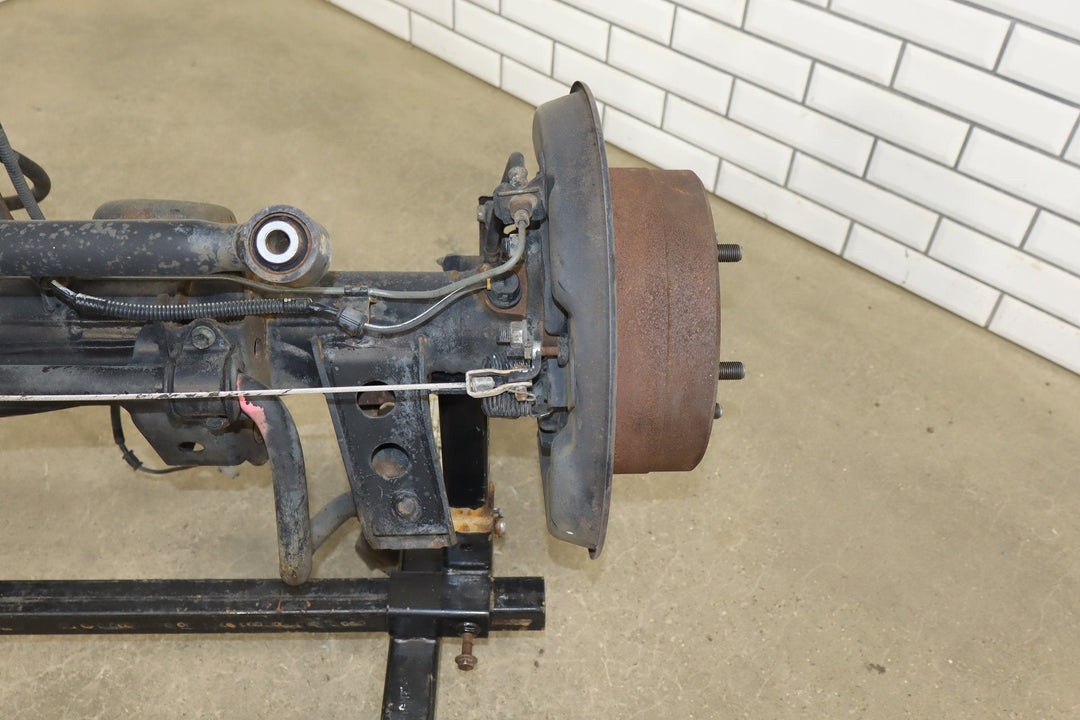 1998 - 2002 Toyota Land Cruiser Rear Axle Assembly 4230260901 OEM