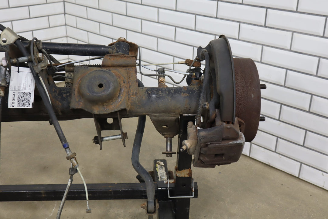 1998 - 2002 Toyota Land Cruiser Rear Axle Assembly 4230260901 OEM