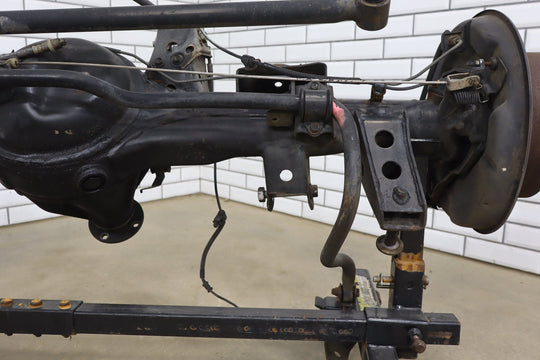 1998 - 2002 Toyota Land Cruiser Rear Axle Assembly 4230260901 OEM