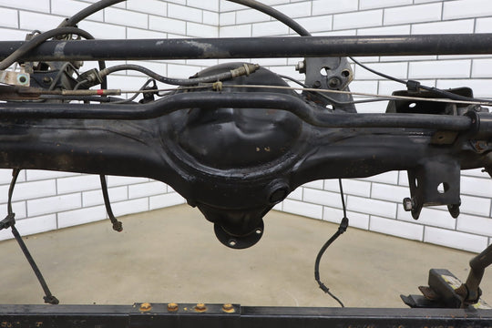 1998 - 2002 Toyota Land Cruiser Rear Axle Assembly 4230260901 OEM