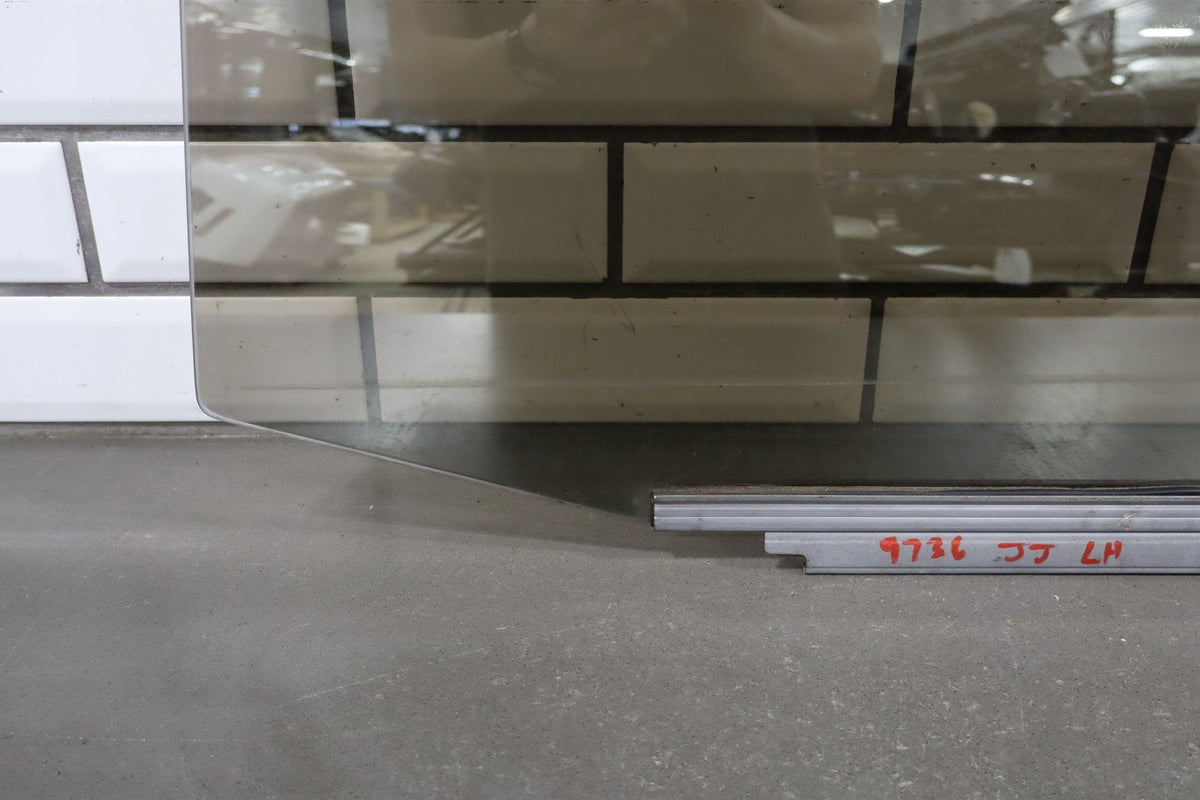 1998-2003 Lexus LX470 Left Rear Door Window 6811460270 OEM