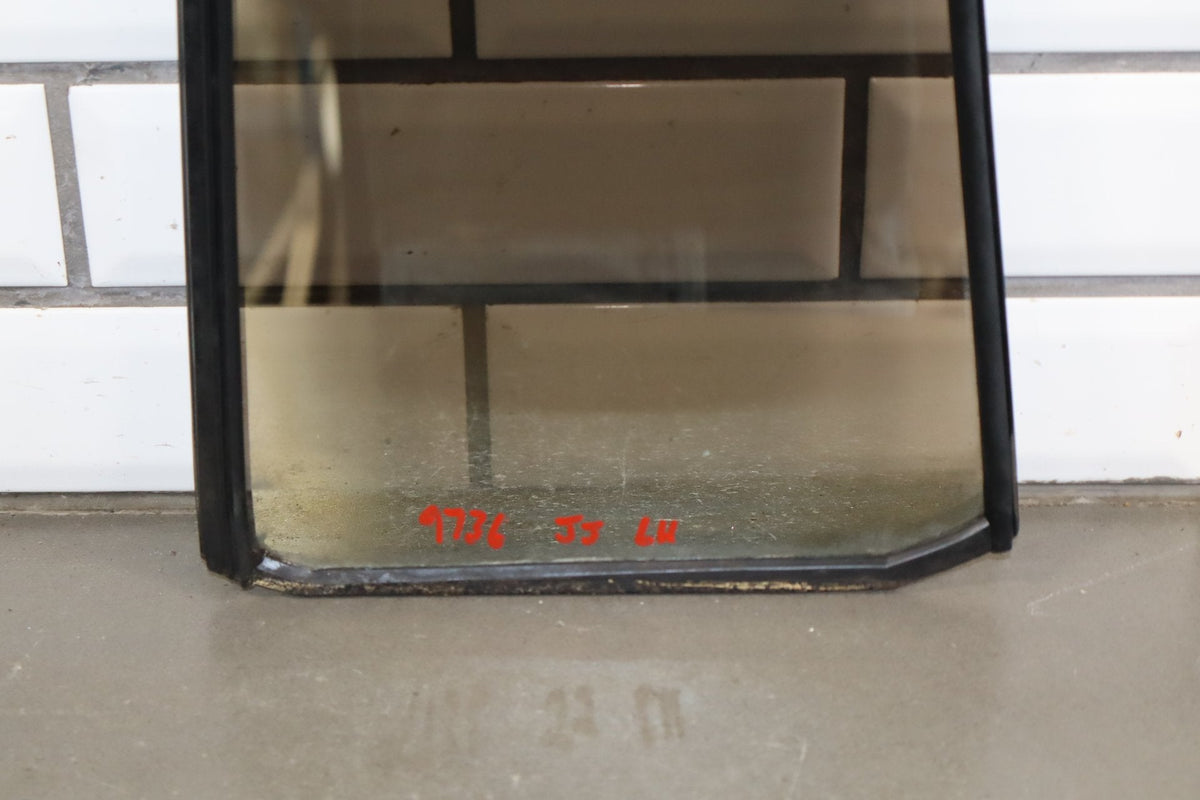 1998-2003 Lexus LX470 Left Rear Vent Window 6812460211 OEM