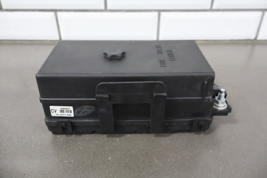 1998 - 2004 Chevrolet Corvette C5 Interior Fuse Box 12193837