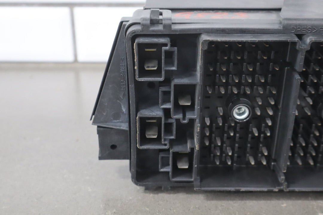 1998 - 2004 Chevrolet Corvette C5 Interior Fuse Box 12193837