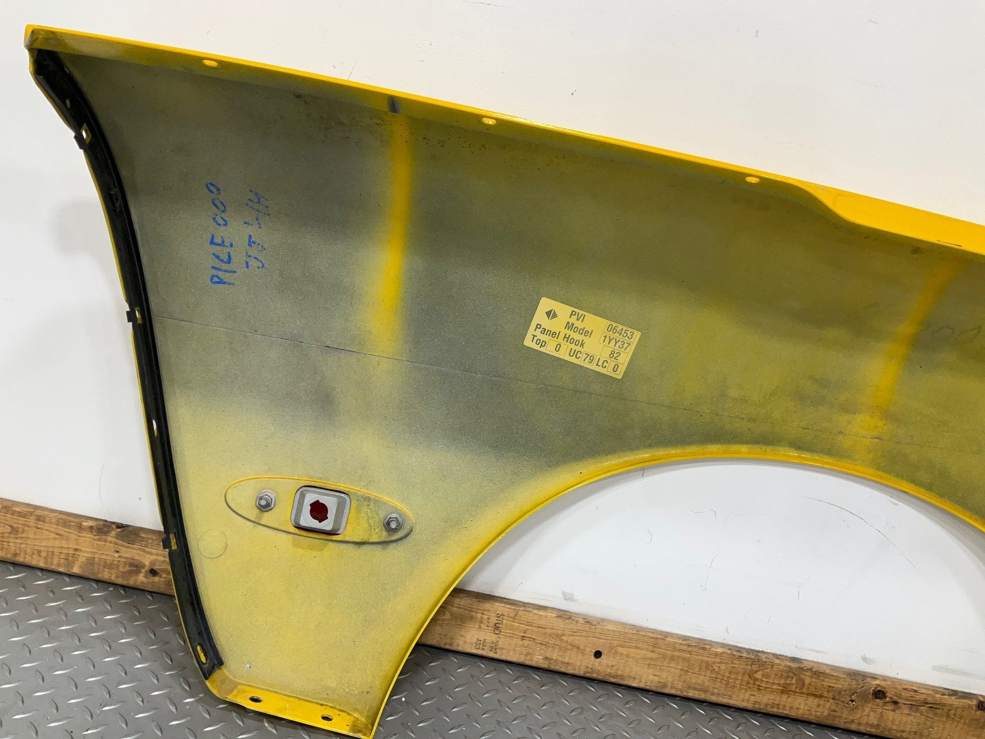 1998-2004 Chevrolet Corvette Left Quarter Panel