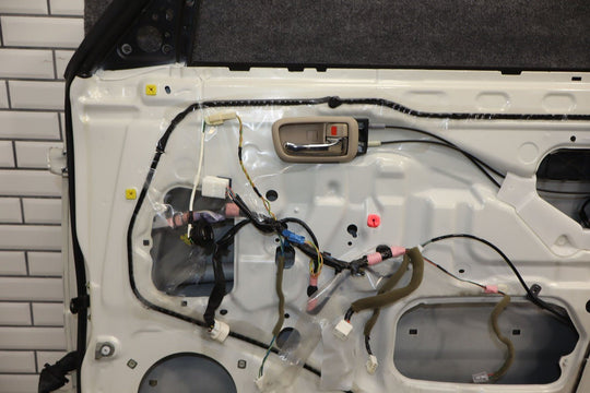 1998 - 2006 Lexus LX470 Right Front Door