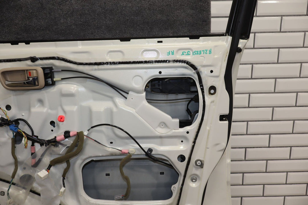 1998 - 2006 Lexus LX470 Right Front Door