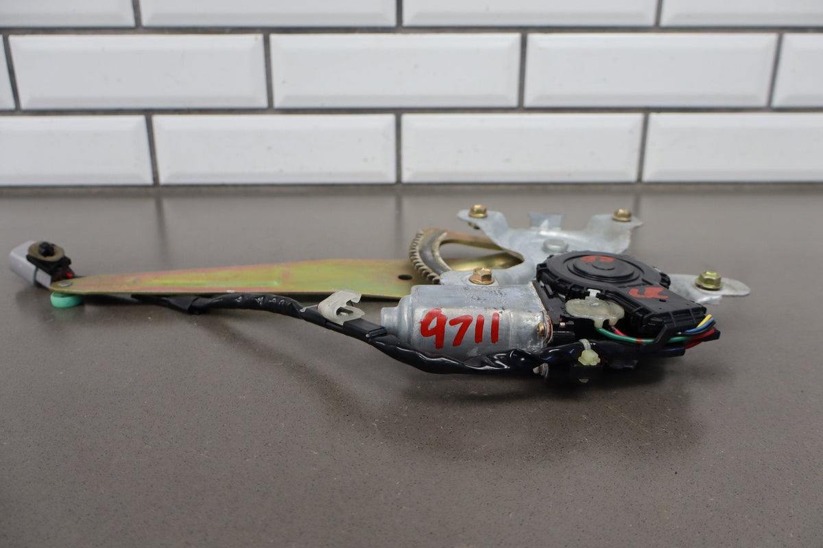 1998-2007 Lexus LX470 Left Rear Door Regulator 6980460060 OEM