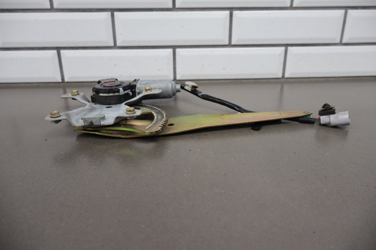 1998-2007 Lexus LX470 Left Rear Door Regulator 6980460060 OEM