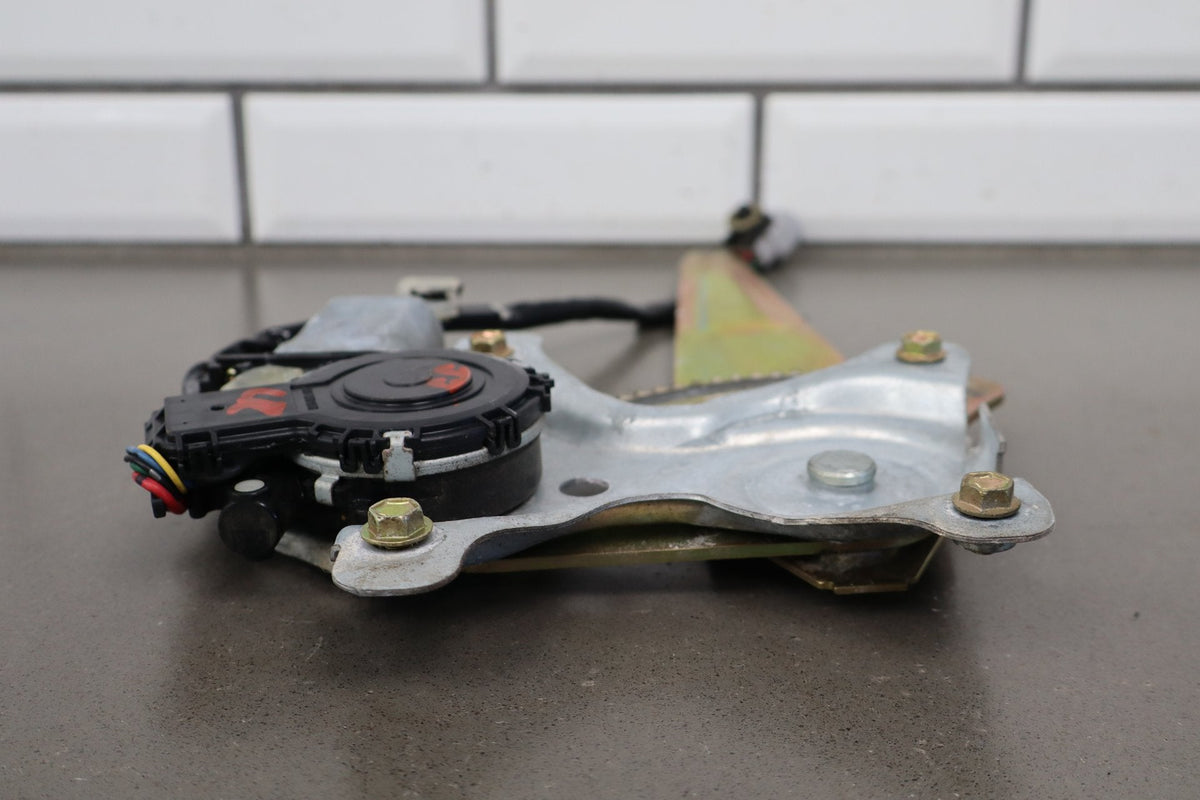 1998-2007 Lexus LX470 Left Rear Door Regulator 6980460060 OEM