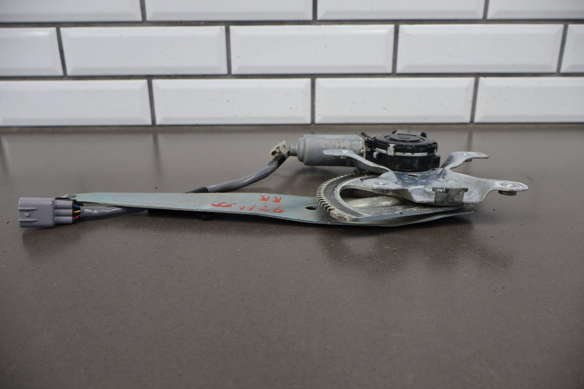 1998-2007 Lexus LX470 Right Rear Door Regulator 6980360060 OEM