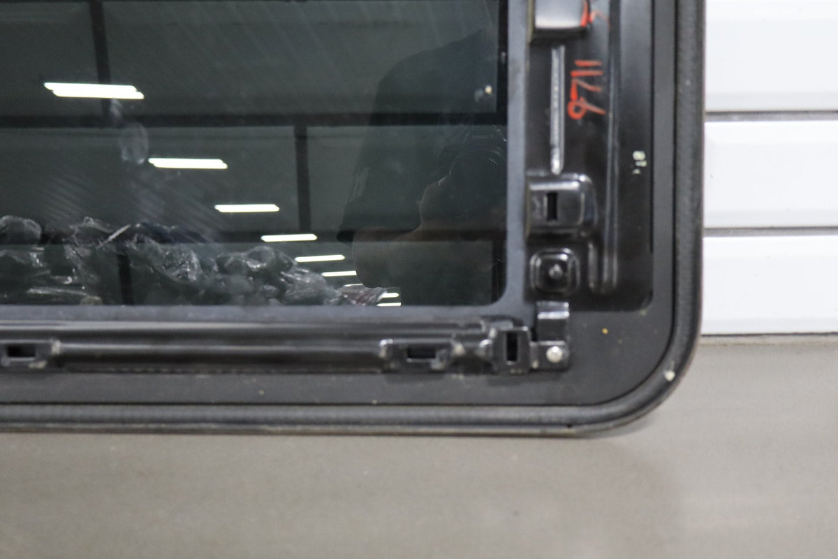 1998-2007 Lexus LX470 Roof Glass 6320160063 OEM