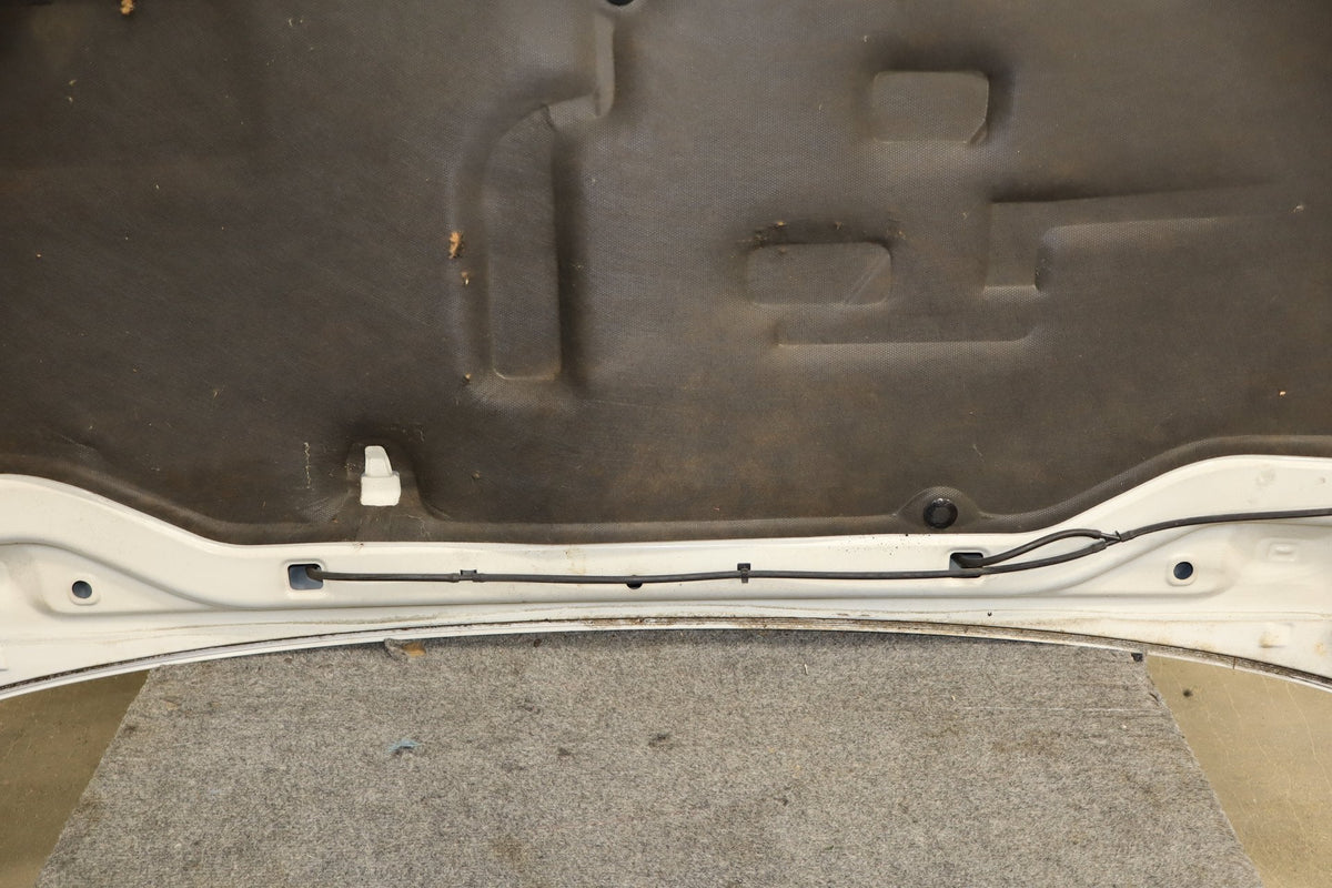 1998-2007 Toyota Land Cruiser Hood White 056 5330160510