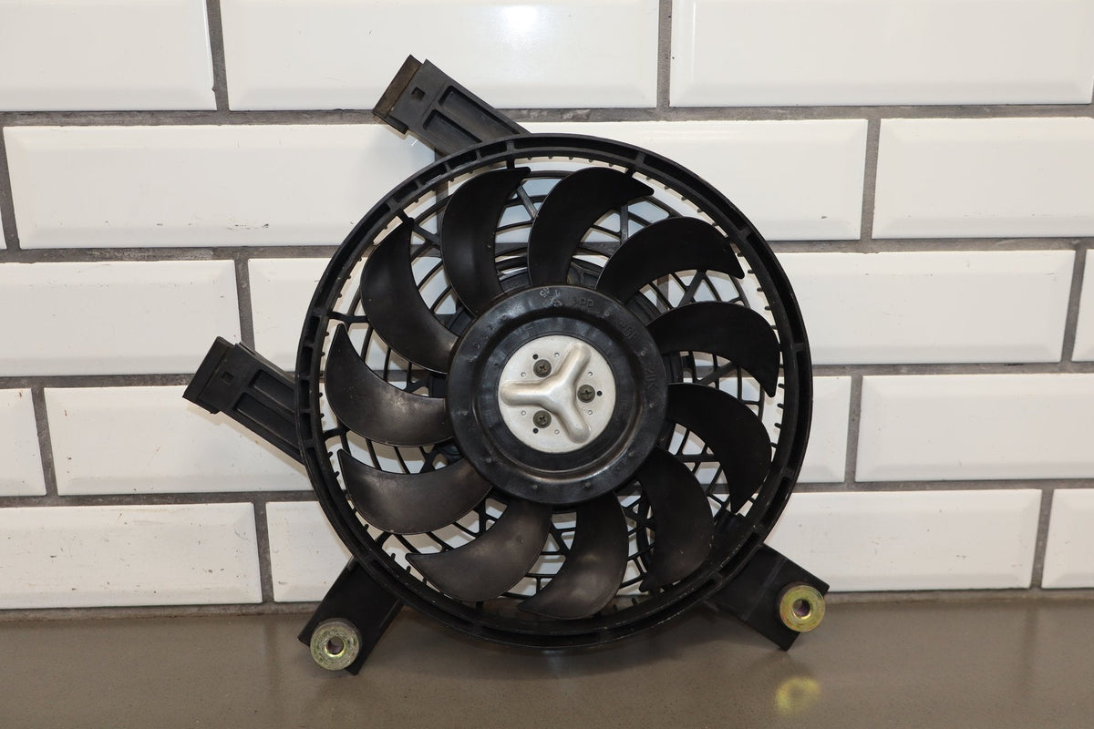 1998-2007 Toyota Land Cruiser, Lexus LX470 Condensor Cooling Fan 8859060030