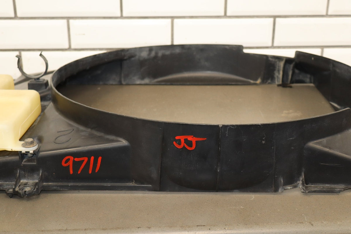 1998-2007 Toyota Land Cruiser, Lexus LX470 Fan Shroud Surround OEM