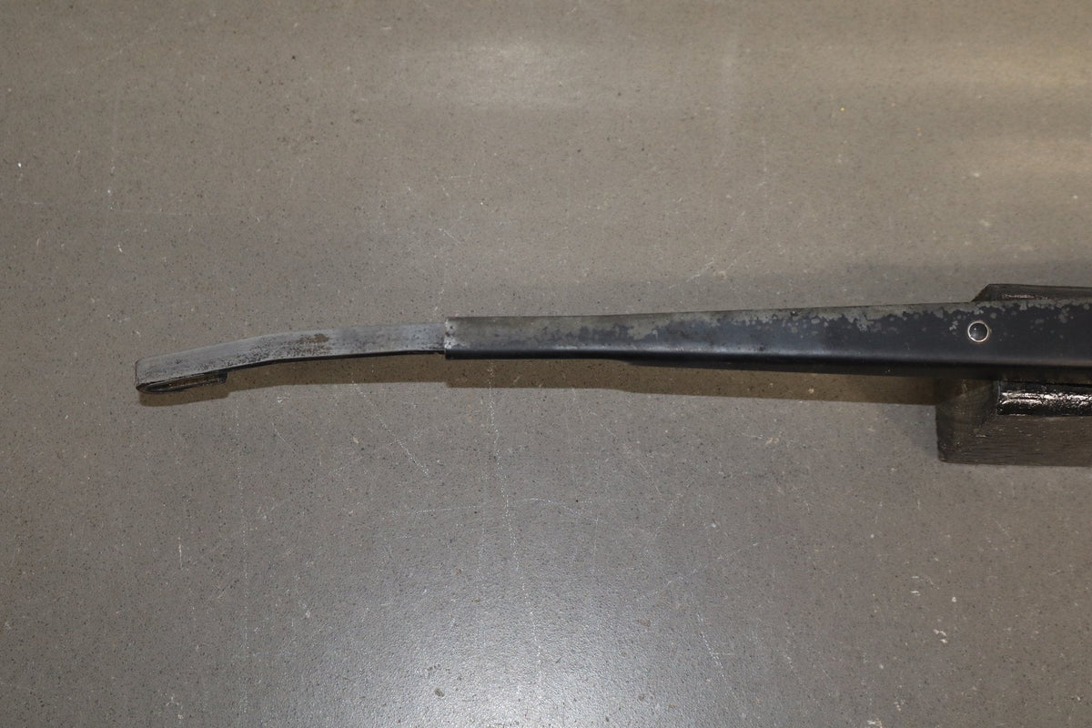 1998-2007 Toyota Land Cruiser Lexus LX470 Wiper Arm Pair