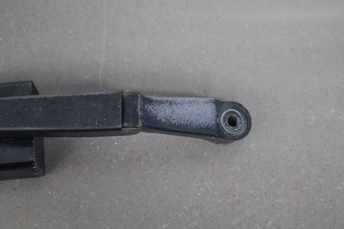 1998-2007 Toyota Land Cruiser Lexus LX470 Wiper Arm Pair