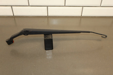 1998-2007 Toyota Land Cruiser Lexus LX470 Wiper Arm Pair